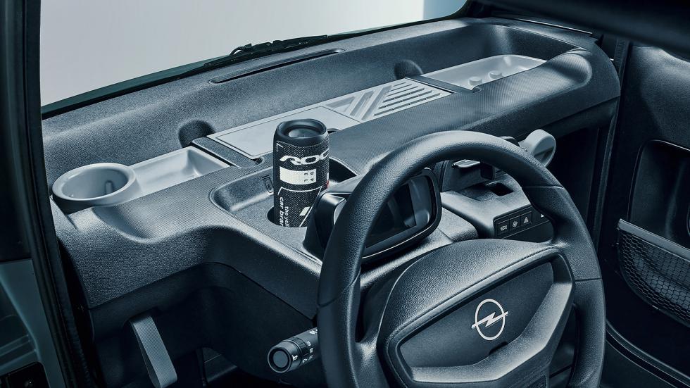 Ντεμπούτο για το ανανεωμένο Opel Rocks
